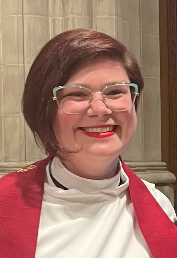 The Rev. Catherine Manhardt, Curate